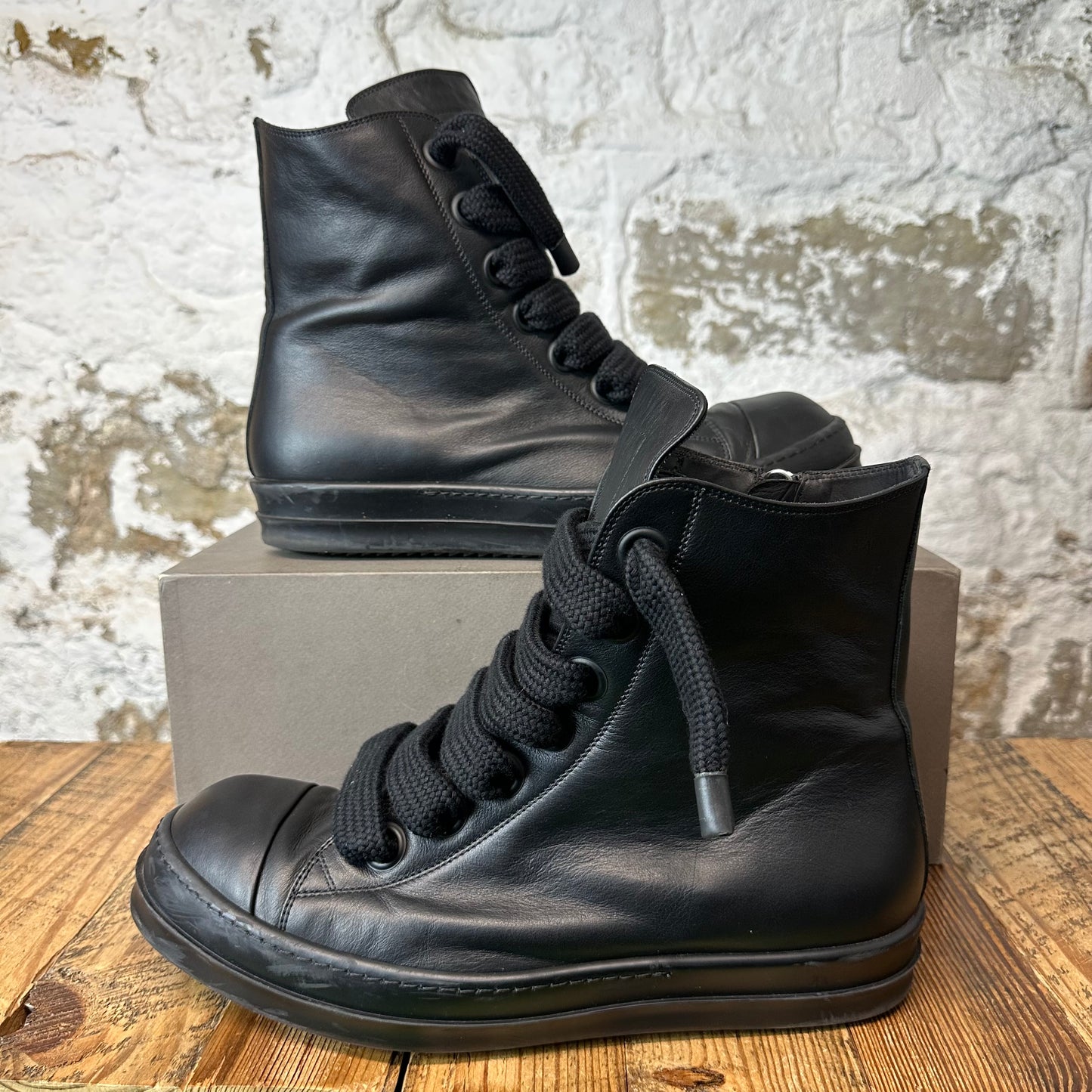 Rick Owens High Jumbo Lace Triple Black Sneaker Sz 15 (48)
