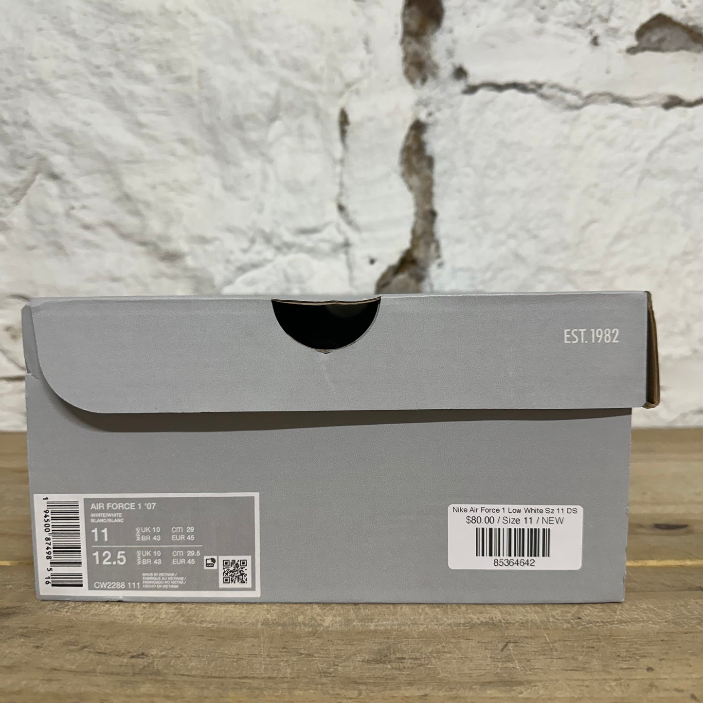 Nike Air Force 1 Low White Sz 11 DS