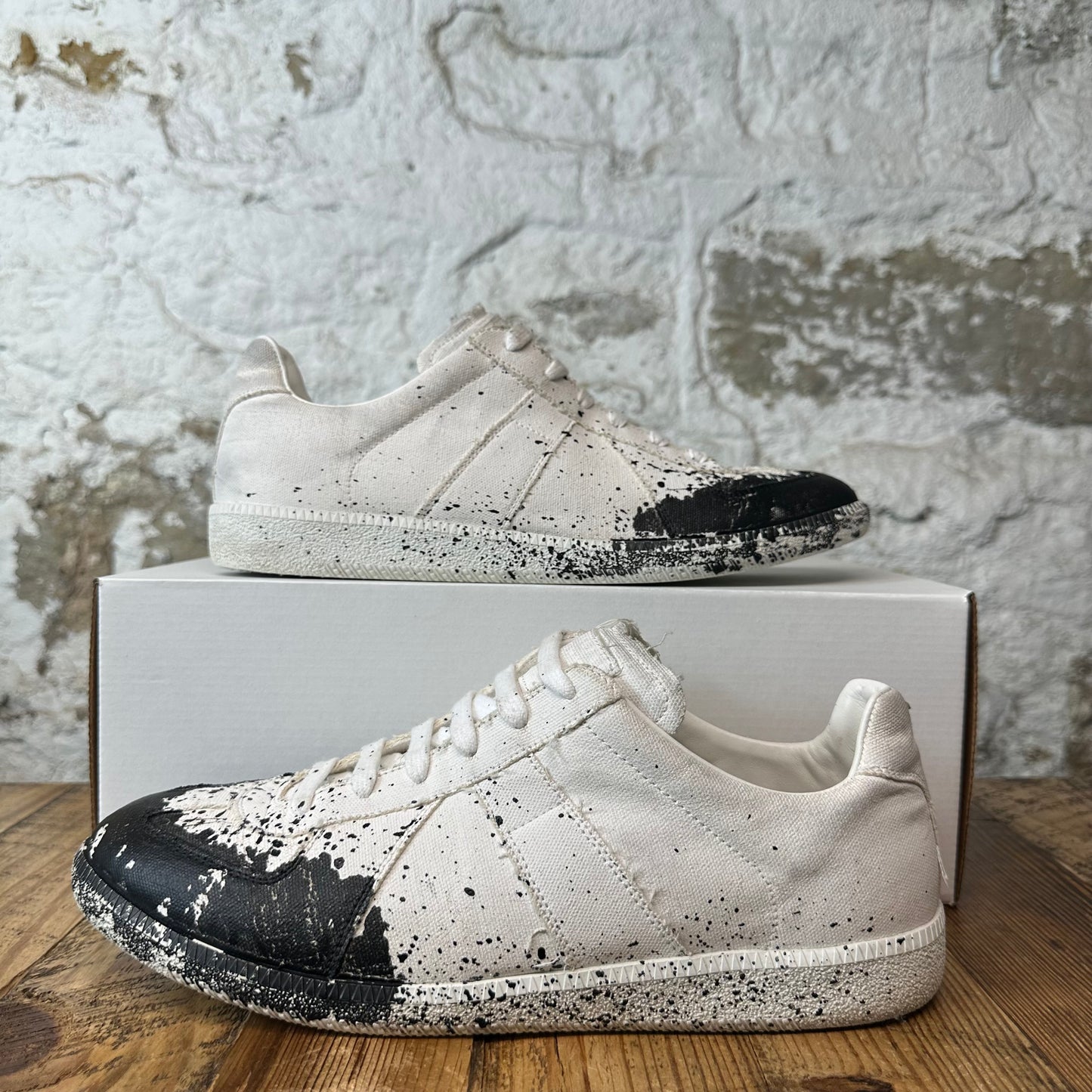Maison Margiela Replica White Canvas Black Paint Splatter Sneaker Sz 11 (44)