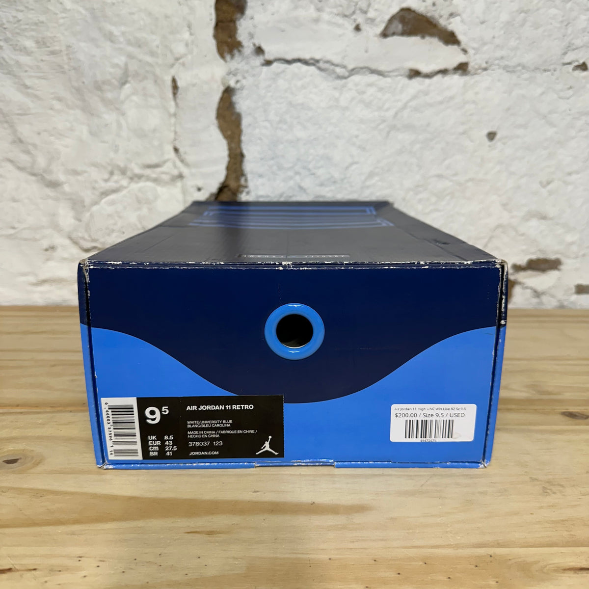 Air Jordan 11 High UNC Win Like 82 Sz 9.5