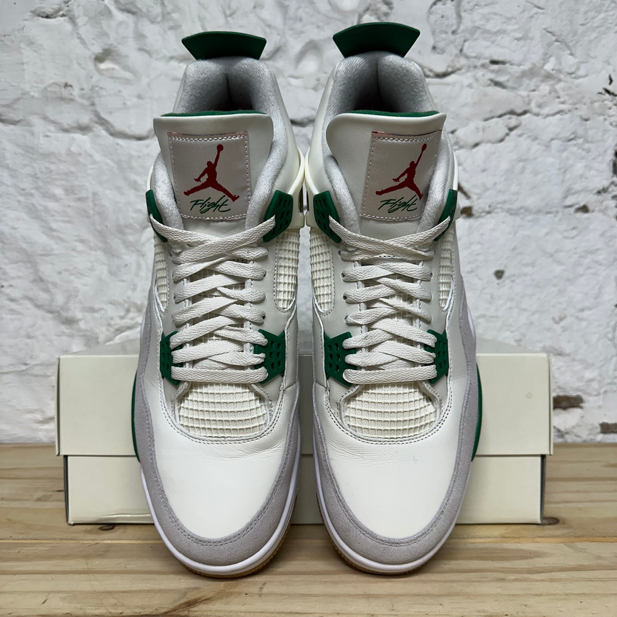 Air Jordan 4 SB Pine Green Sz 14