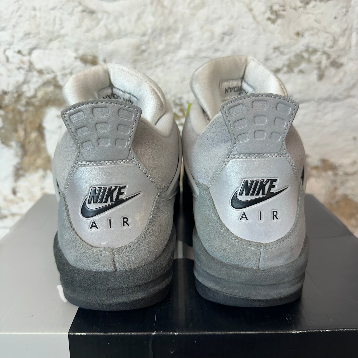 Air Jordan 4 Neon Sz 10.5