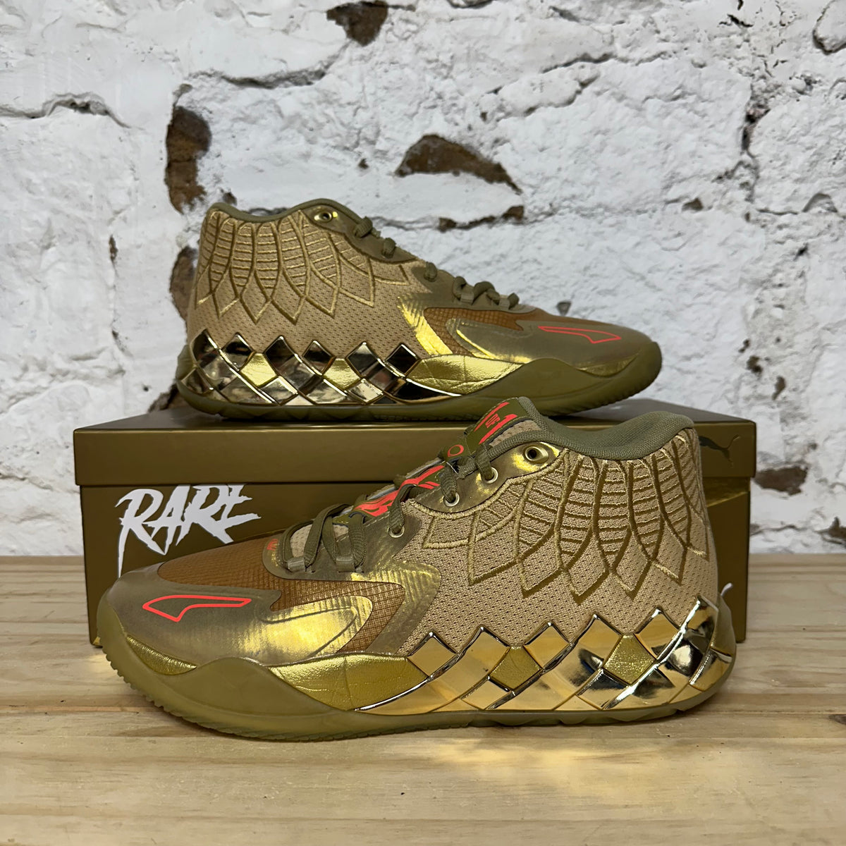 Puma Lamelo Ball MB.01 Golden Child Sz 12