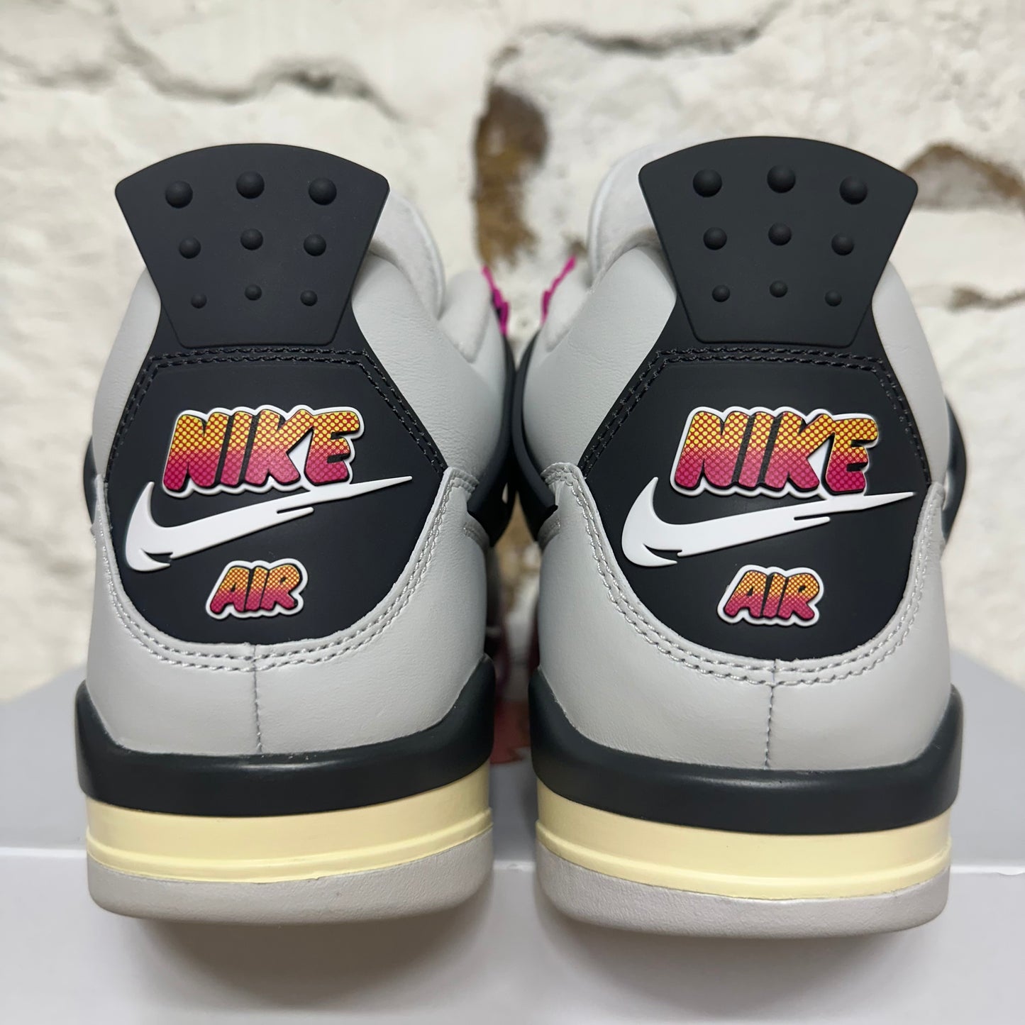 Air Jordan 4 Comic Sz 10 DS