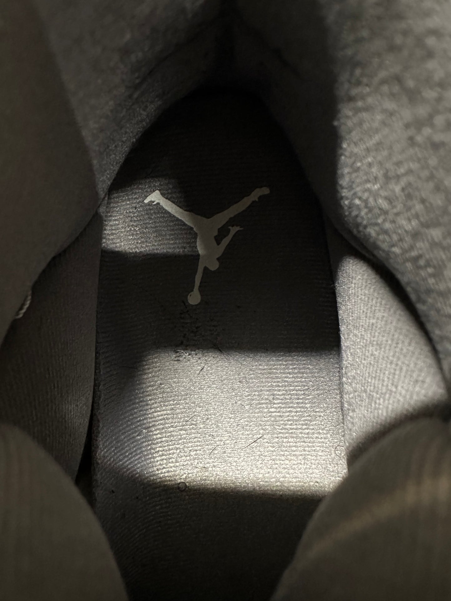 Air Jordan 11 Cool Grey Sz 9