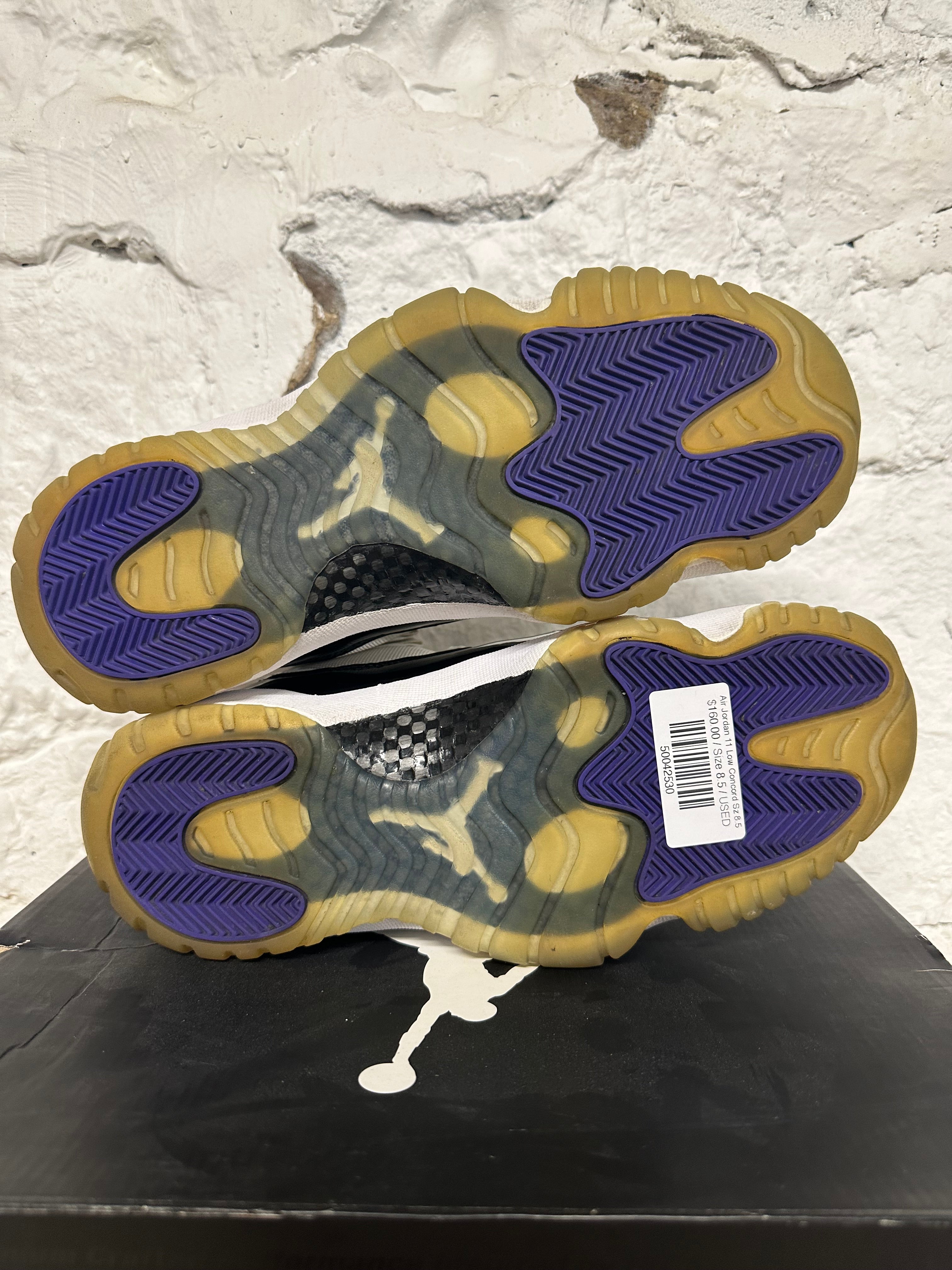 jordan 11 low 8.5