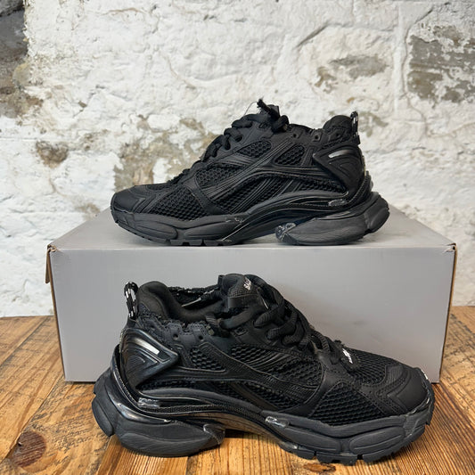 Balenciaga Runner Triple Black Sneaker Sz 6.5 (39)