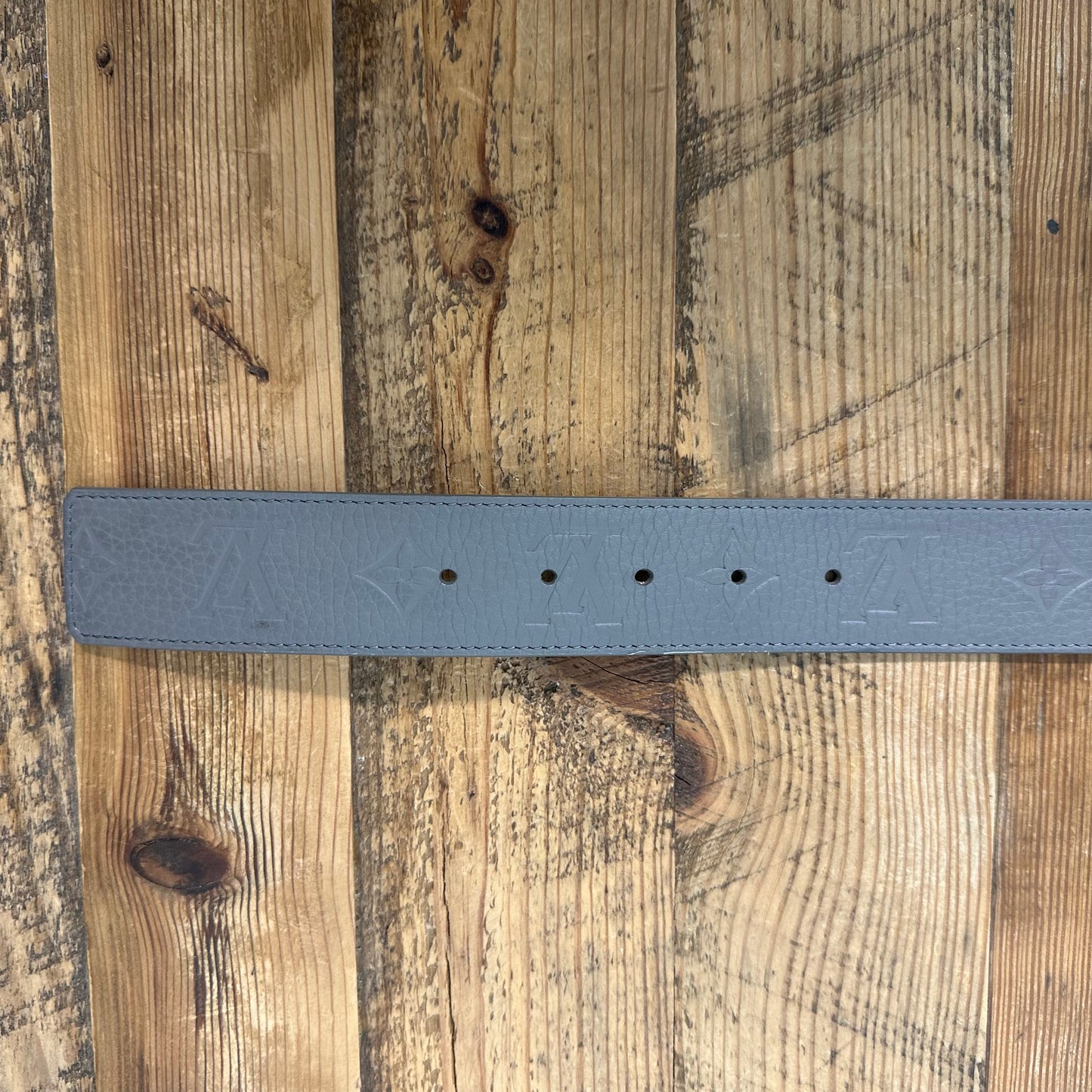 Louis Vuitton Gray Monogram Belt Sz (90/36) W/ Box
