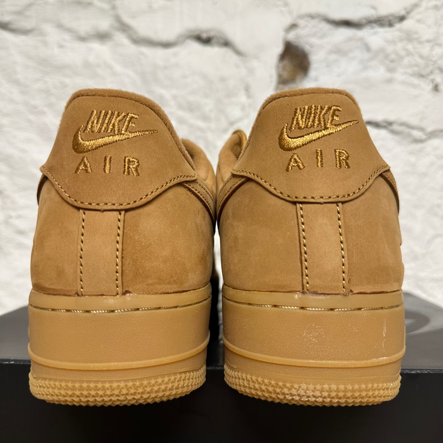 Nike Air Force 1 Low Supreme Wheat Sz 9.5 DS