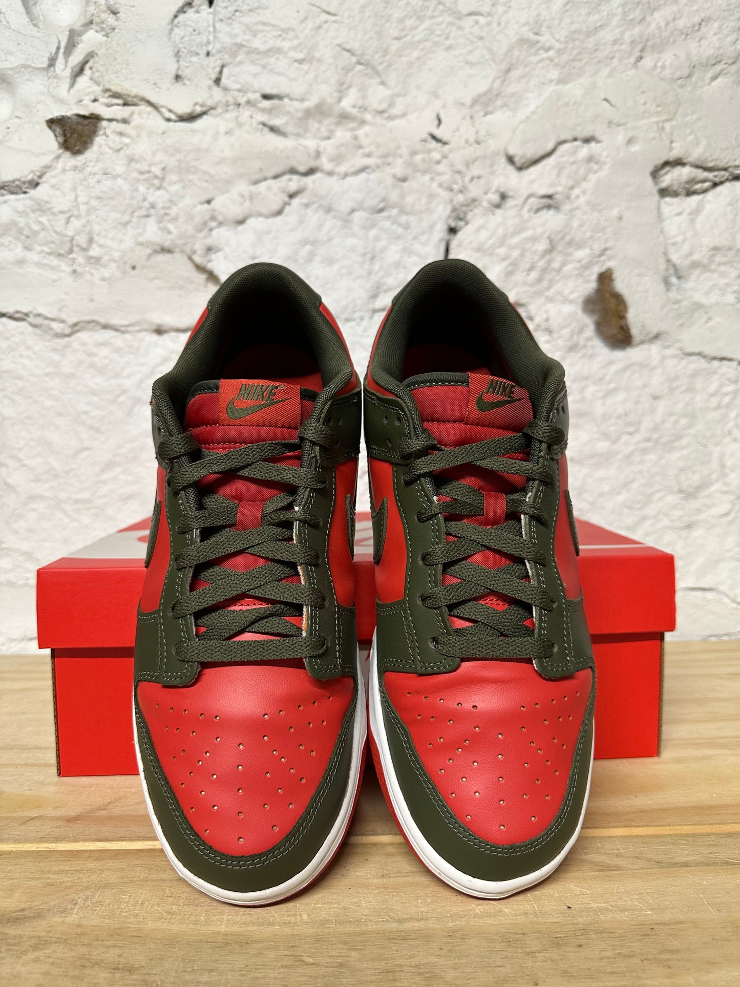Nike Dunk Low Mystic Red Khaki Sz 10