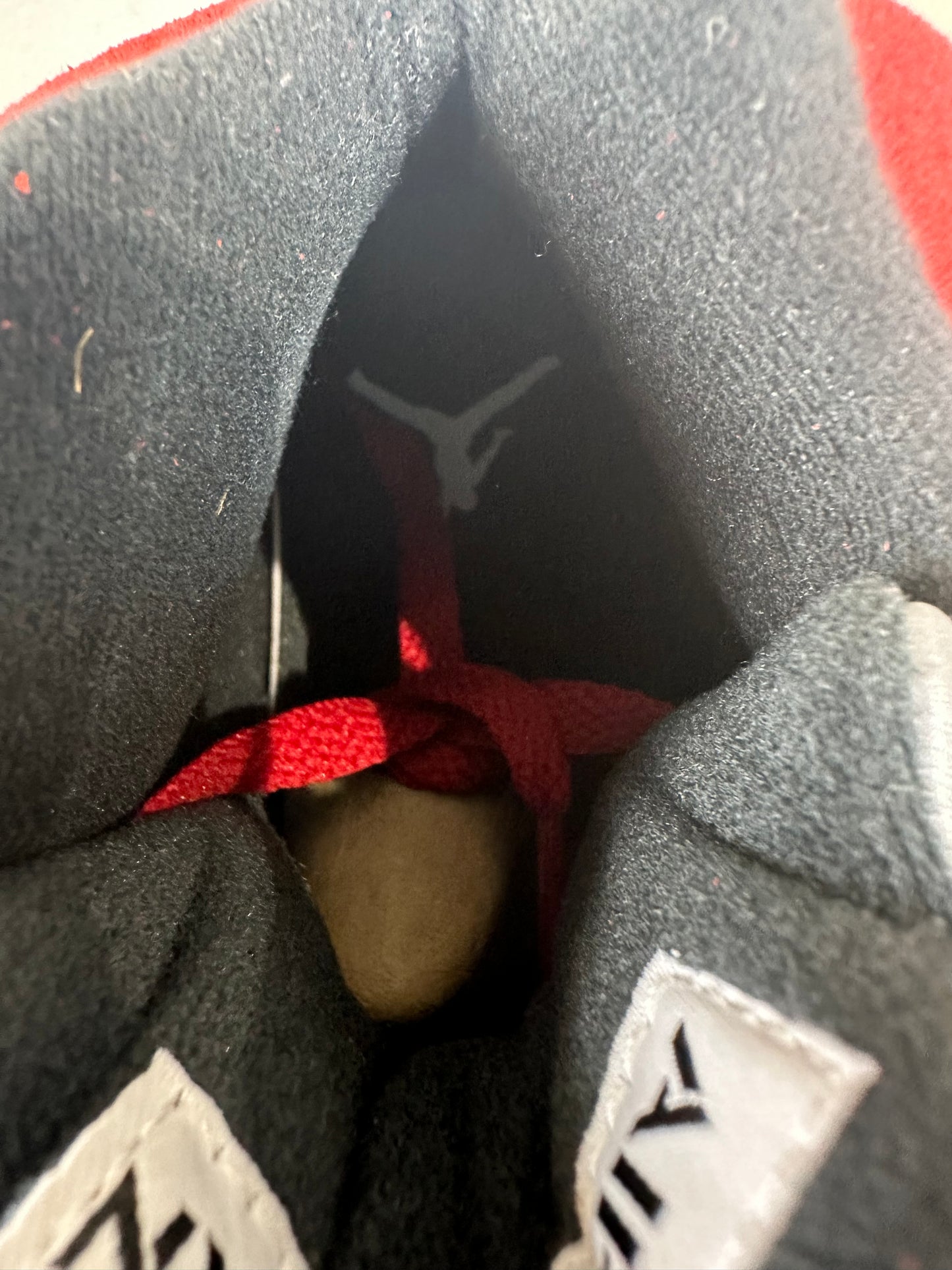 Air Jordan 5 Raging Bull Sz 8