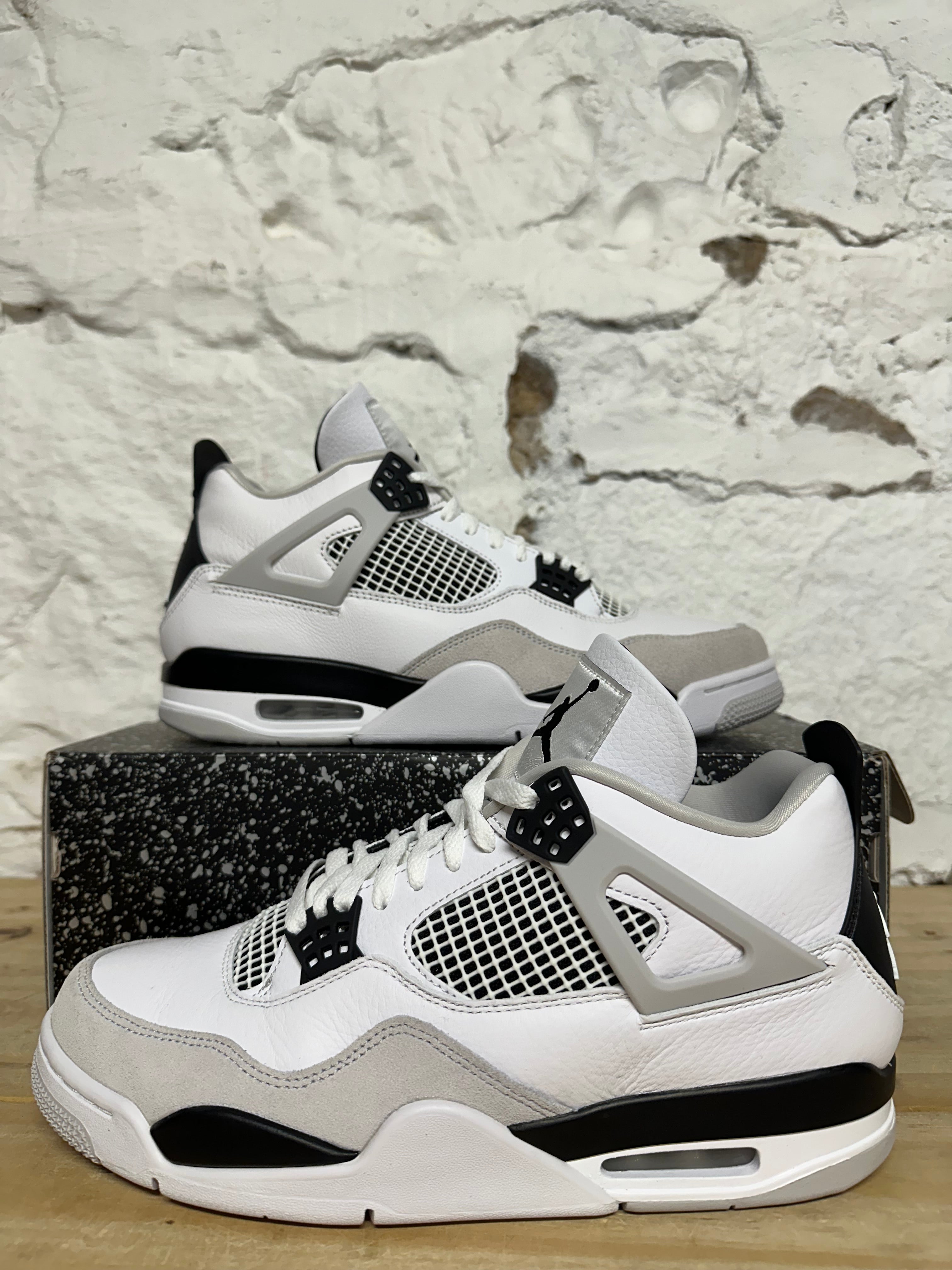 Air Jordan 4 Military Black Sz 11