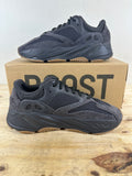 Yeezy 700 Utility Black Sz 6.5