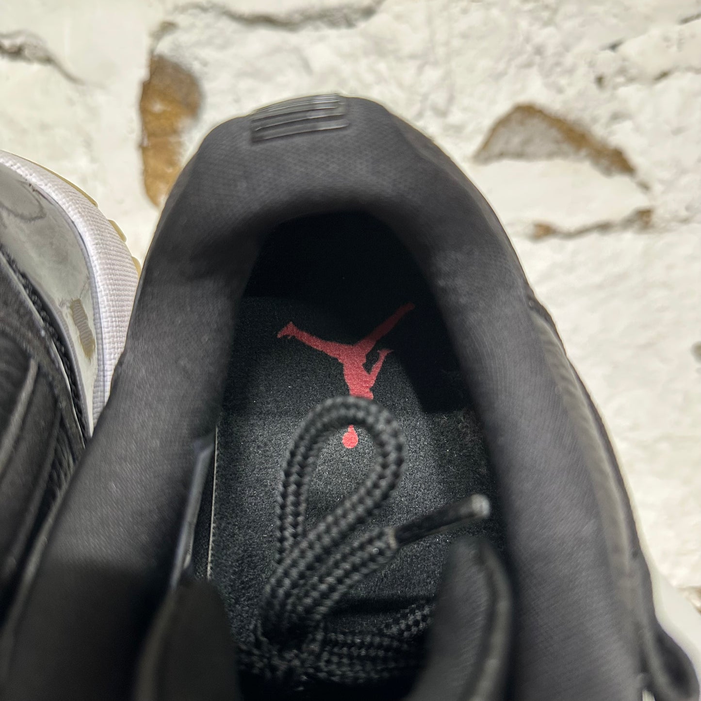 Air Jordan 11 Low 72-10 Sz 10.5