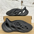 Yeezy Foam Runner Onyx Sz 7