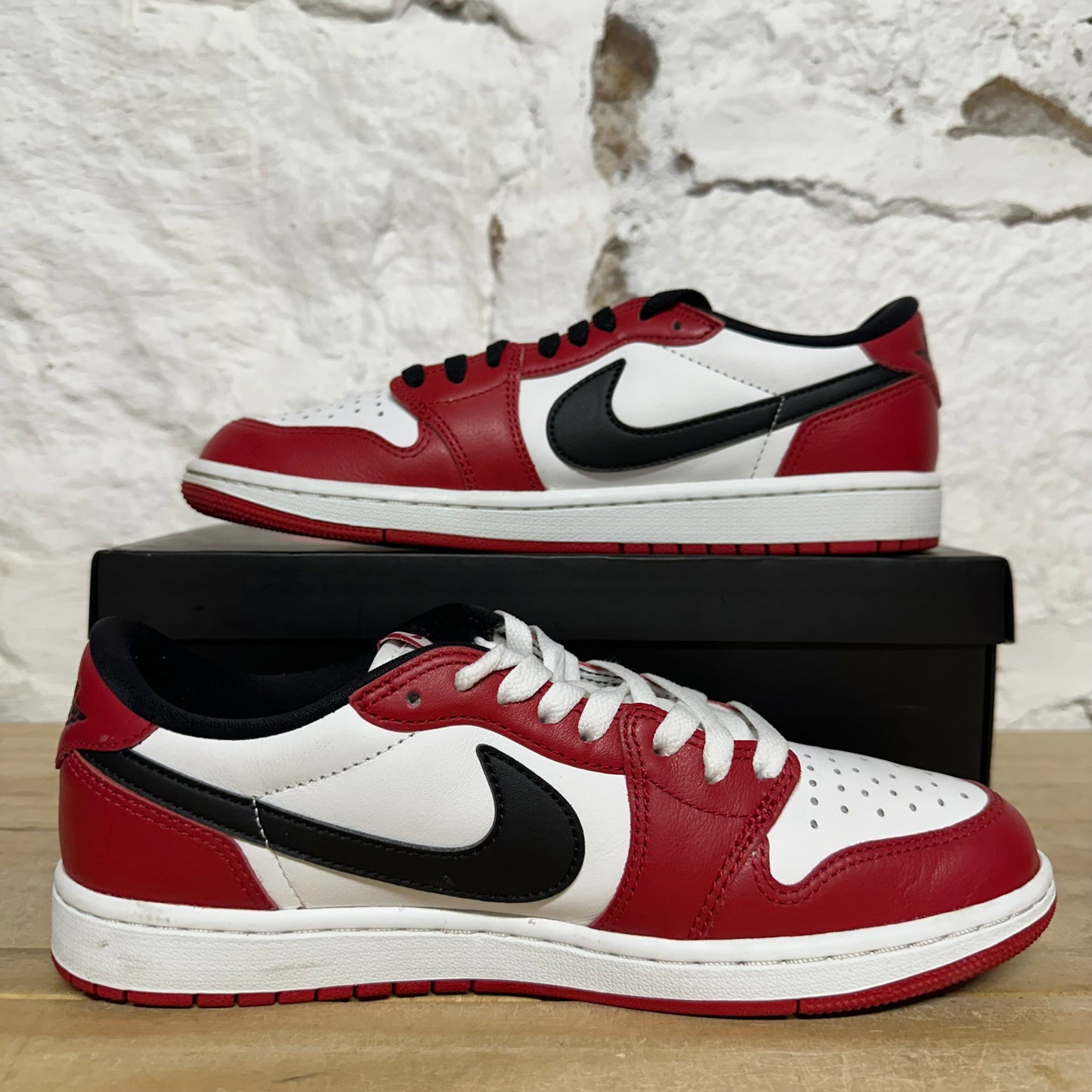 Air Jordan 1 Low Chicago Sz 8