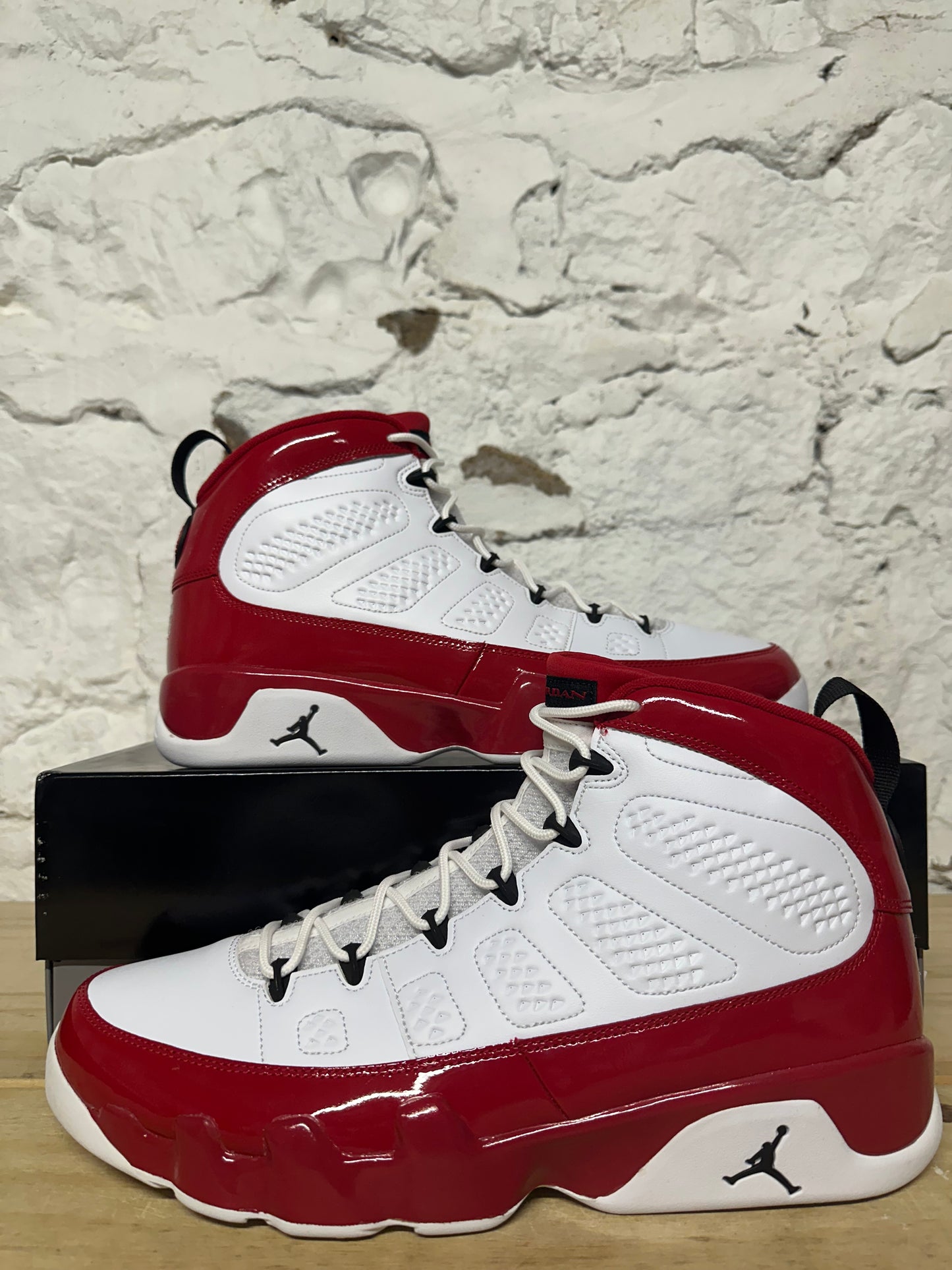 Air Jordan 9 Gym Red Sz 14 DS
