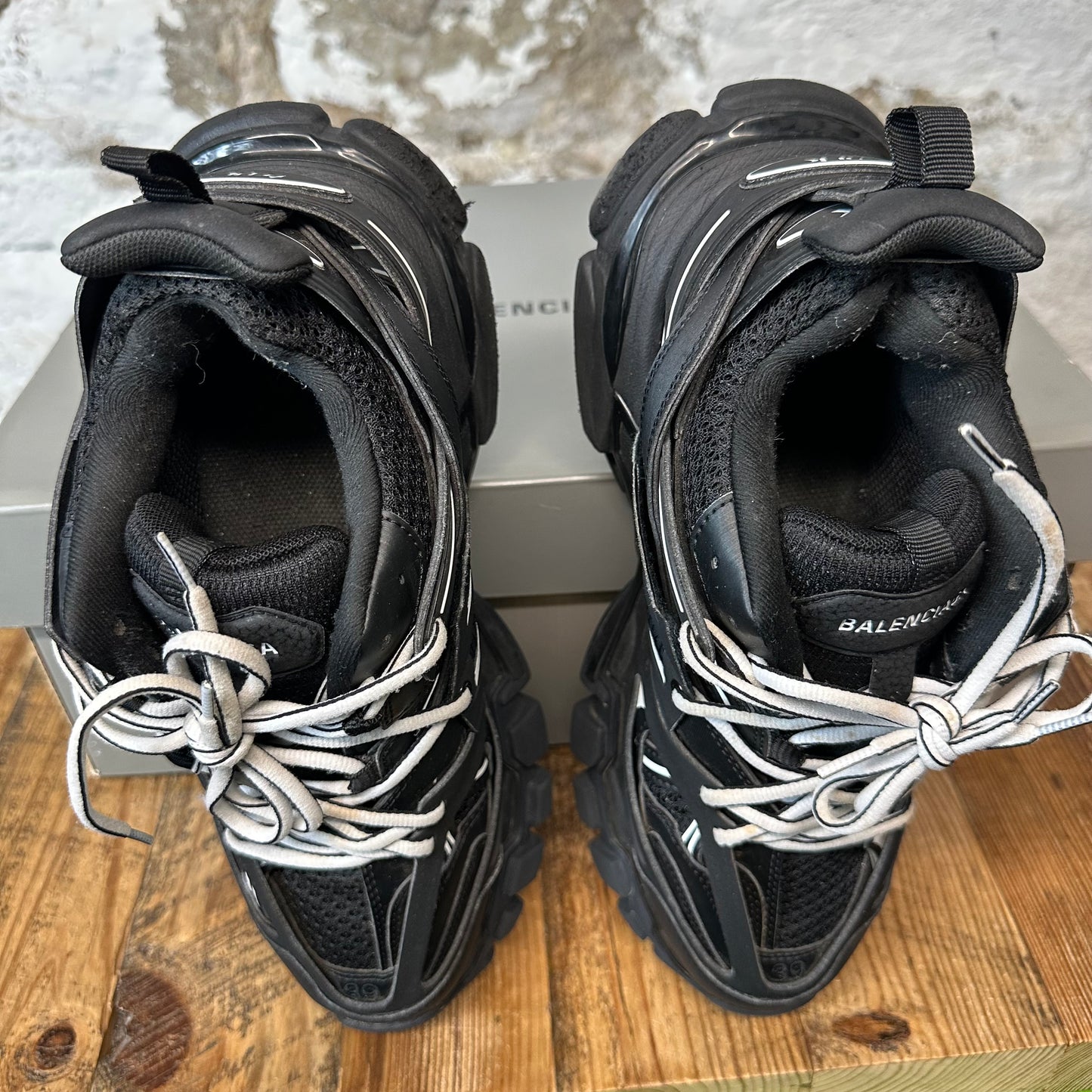 Balenciaga Track Runner Triple Black Sneaker Sz 6.5 (39)