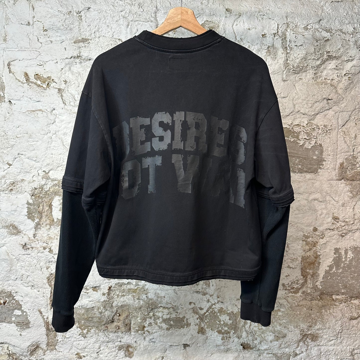 Bottega Desires War Thermal L/s Black Sz S