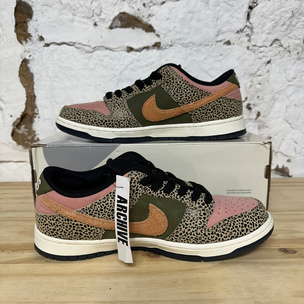 Nike SB Dunk Low Arts-Rec Sz 9.5 DS
