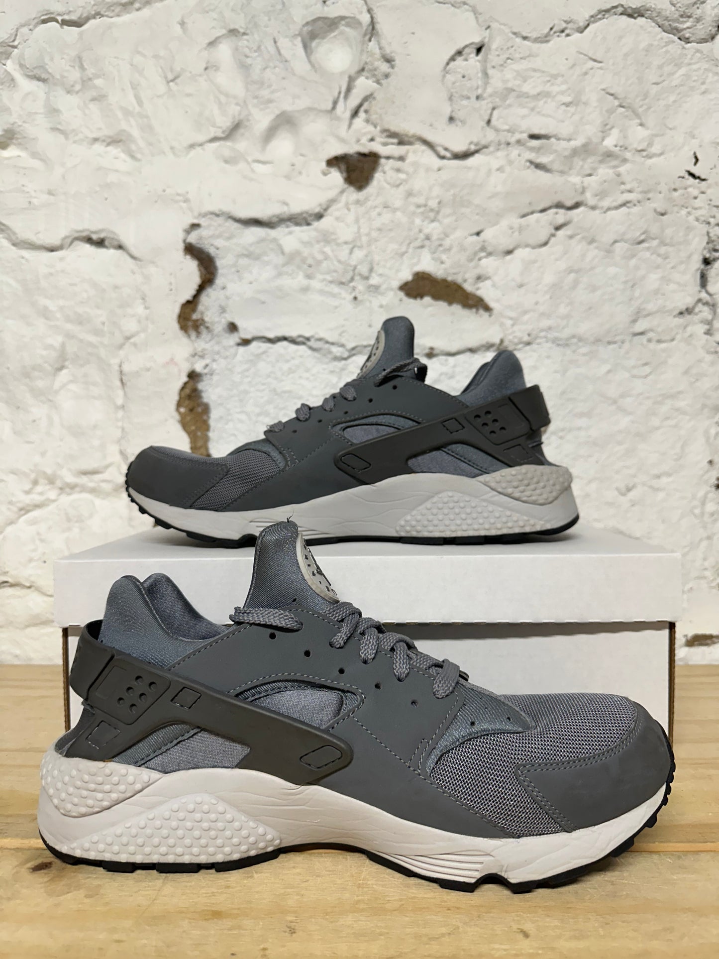 Nike Air Huarache Cool Grey Sz 10.5