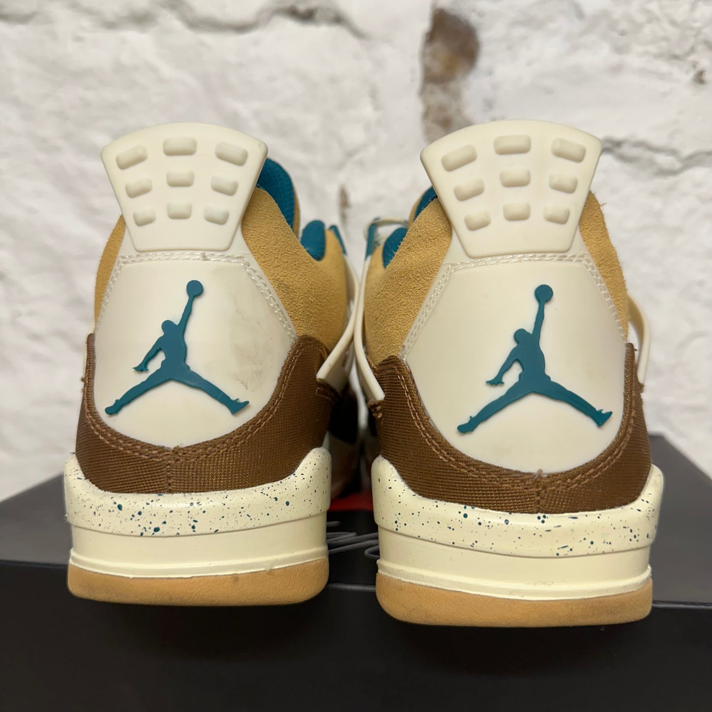 Air Jordan 4 Cacao Wow Sz 6Y
