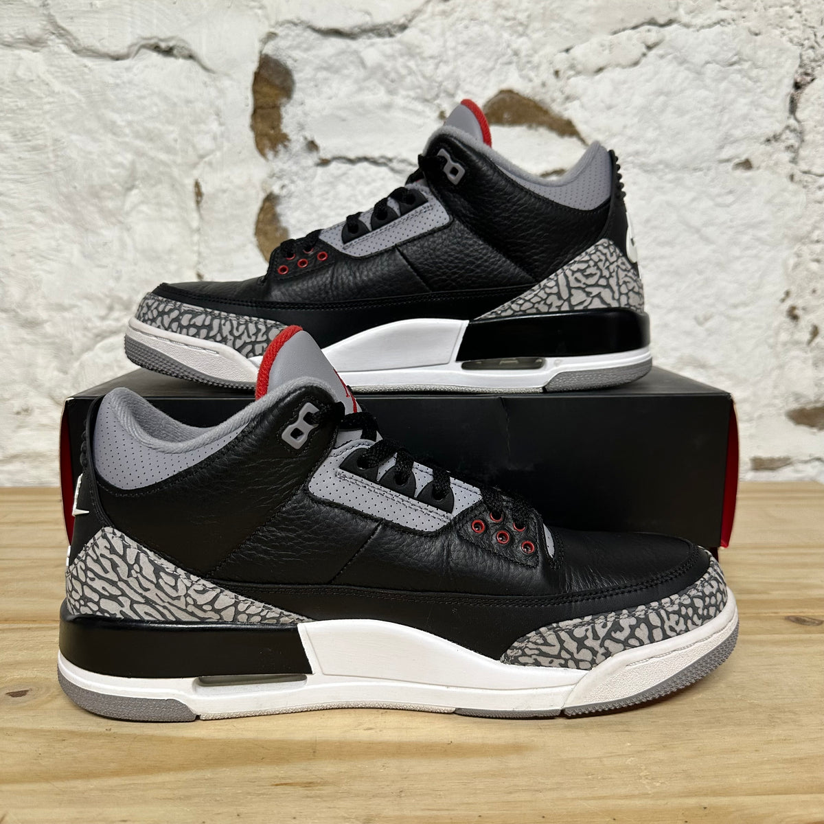 Air Jordan 3 Black Cement (2018) Sz 11