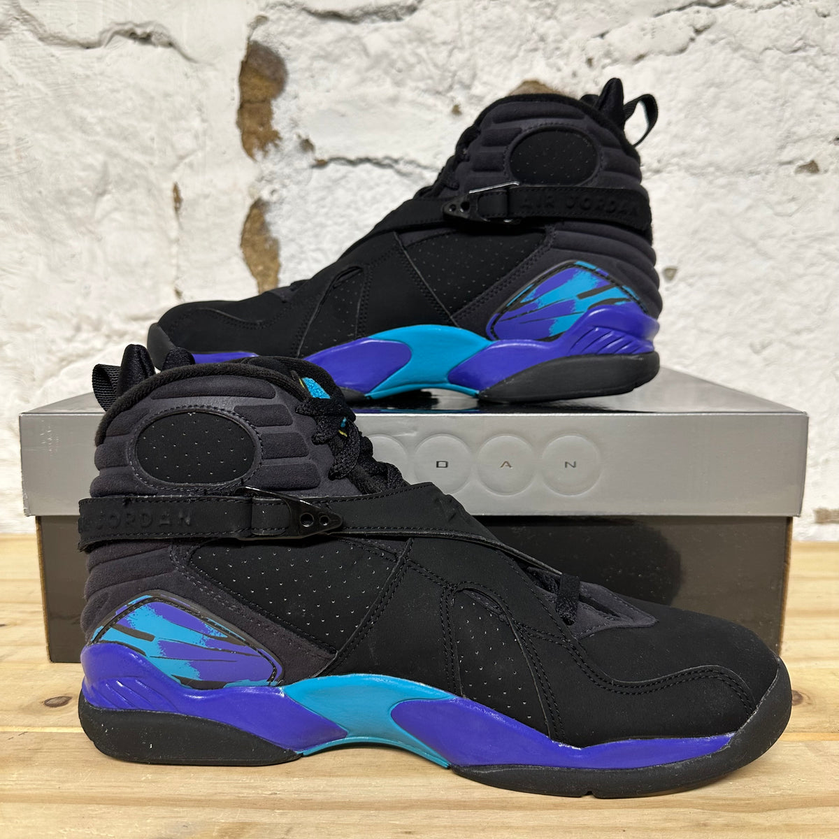 Air Jordan 8 Aqua (2007) Sz 10 DS