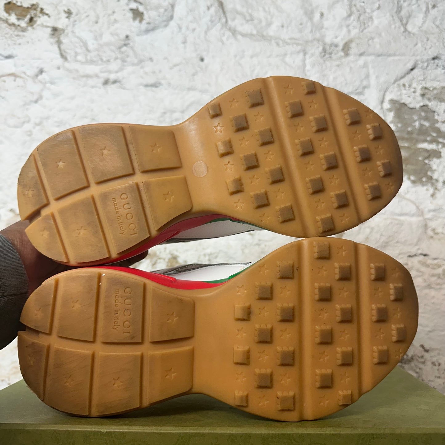 Gucci Rhyton White Red Green Sneaker Sz 7