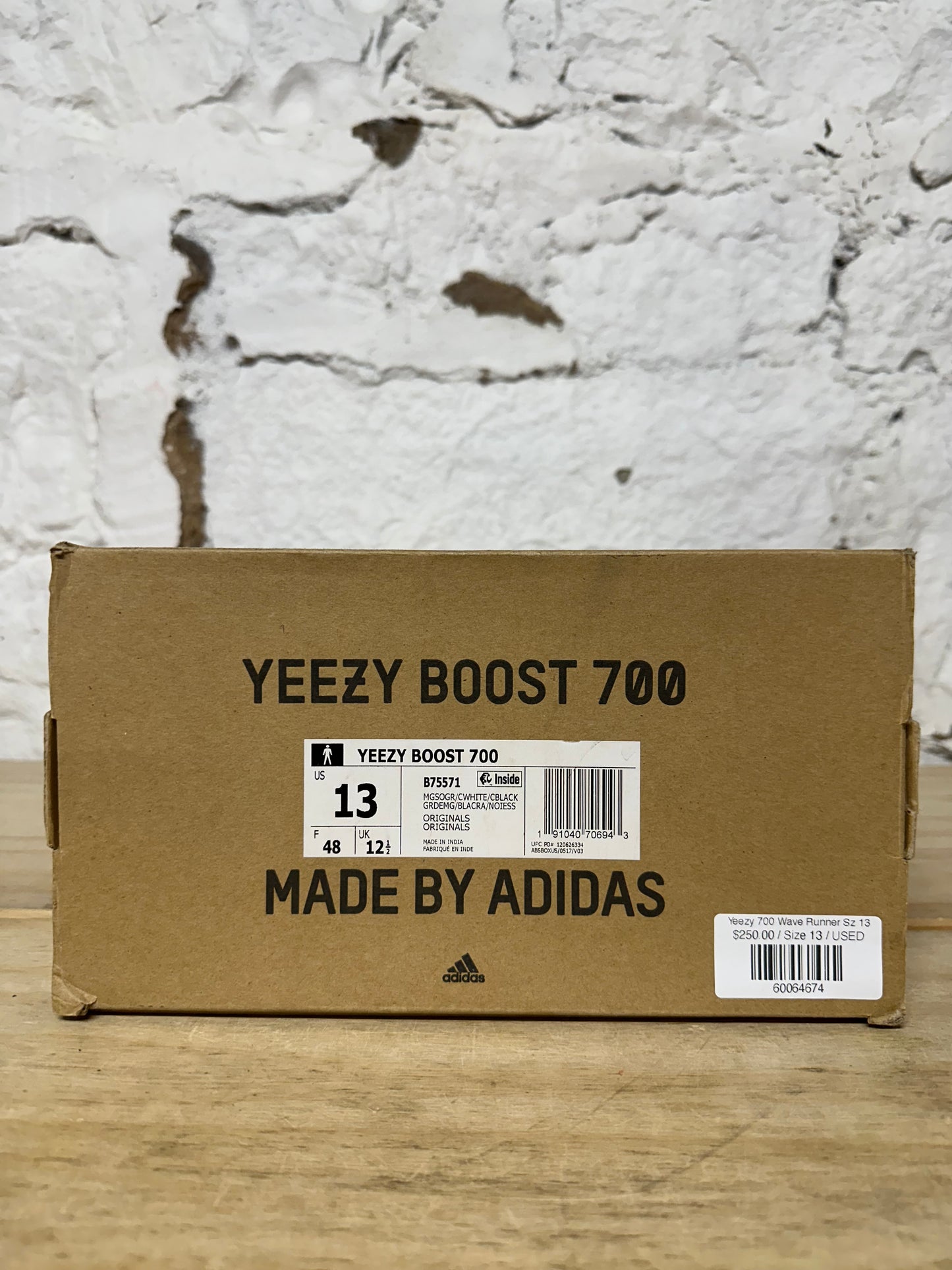Yeezy 700 Wave Runner Sz 13