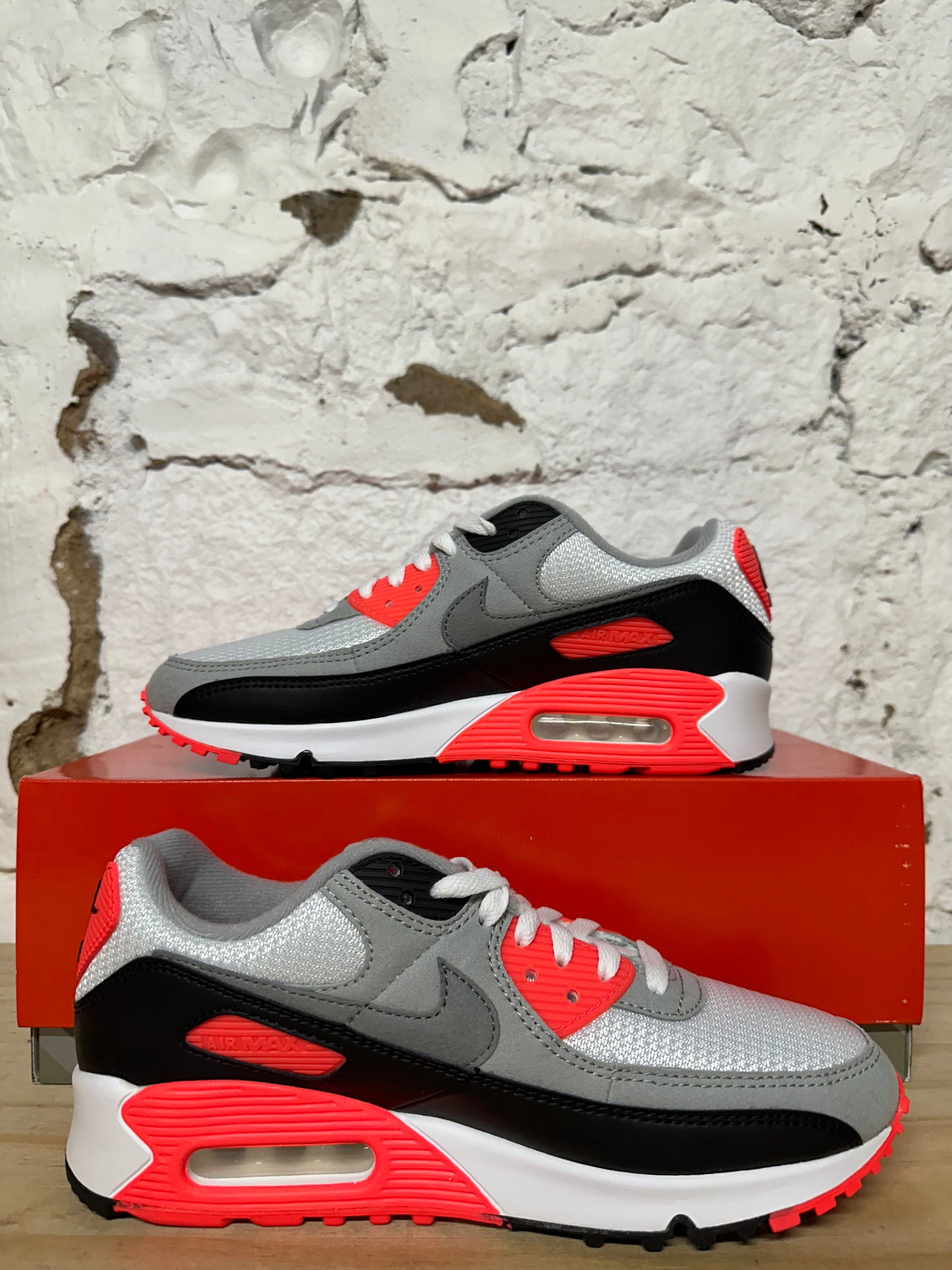 Nike Air Max 90 Infrared (2020) Sz 8 DS