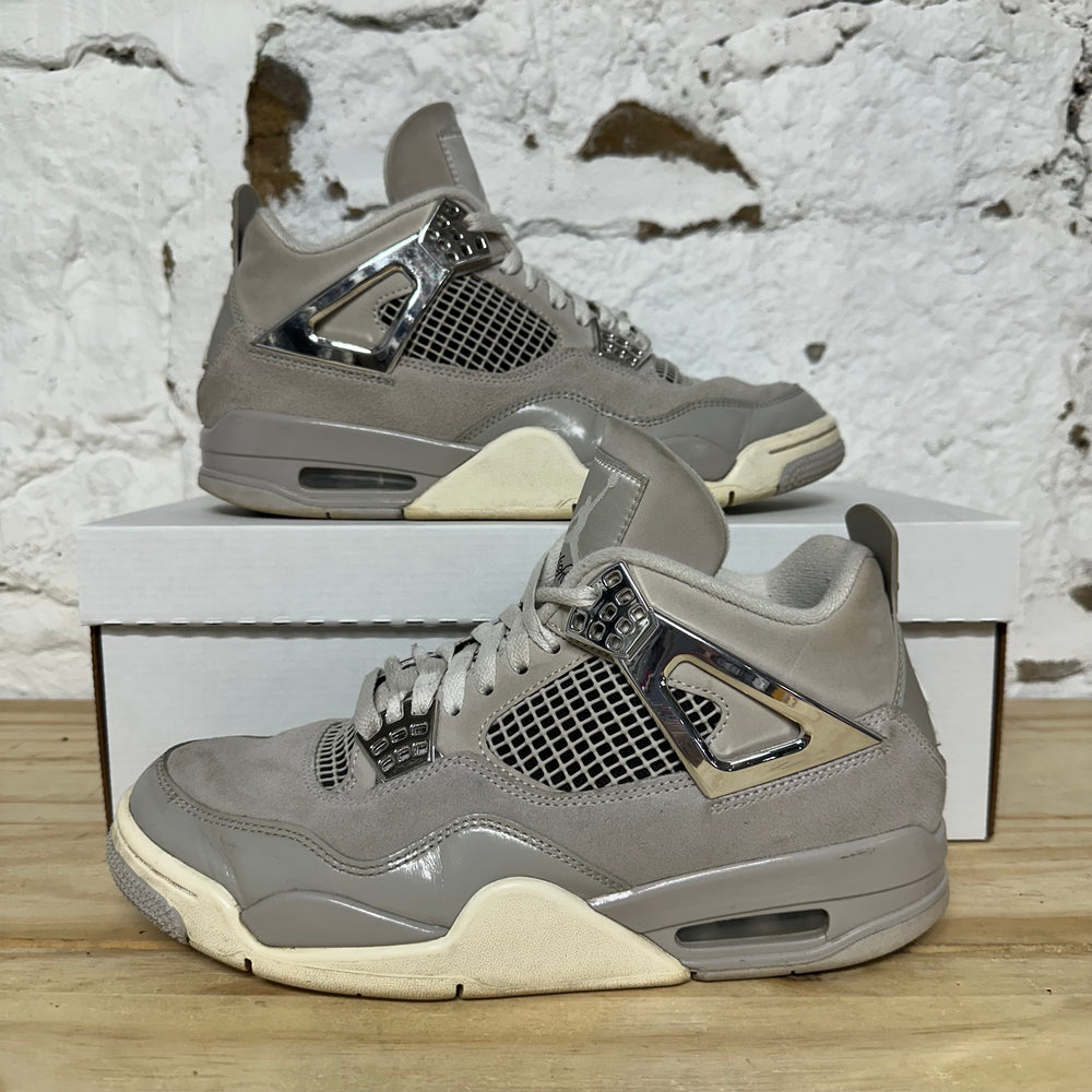 Air Jordan 4 Frozen Moments Sz 8 (9.5W)