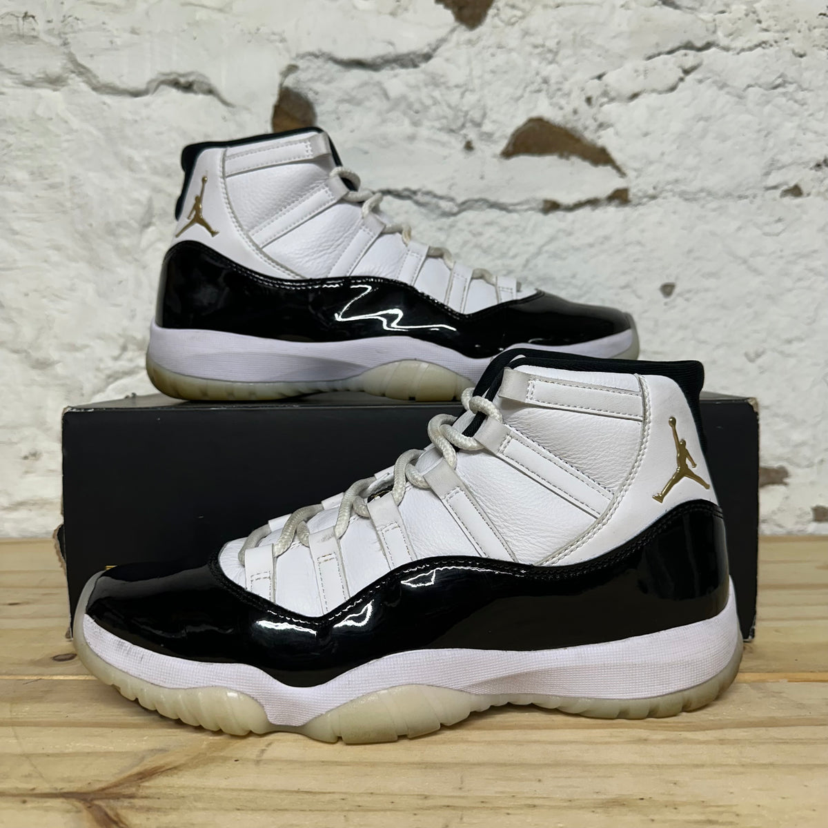 Air Jordan 11 High DMP Gratitude Sz 10