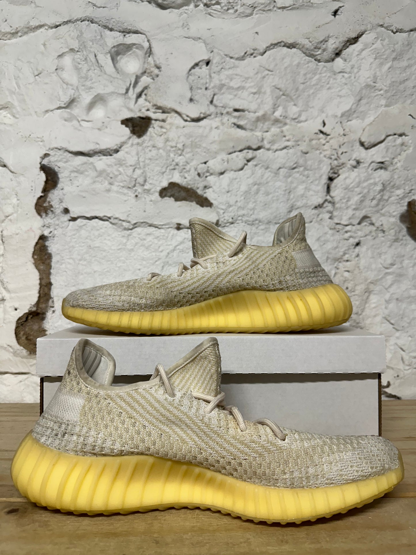 Yeezy 350 V2 Natural Sz 11.5