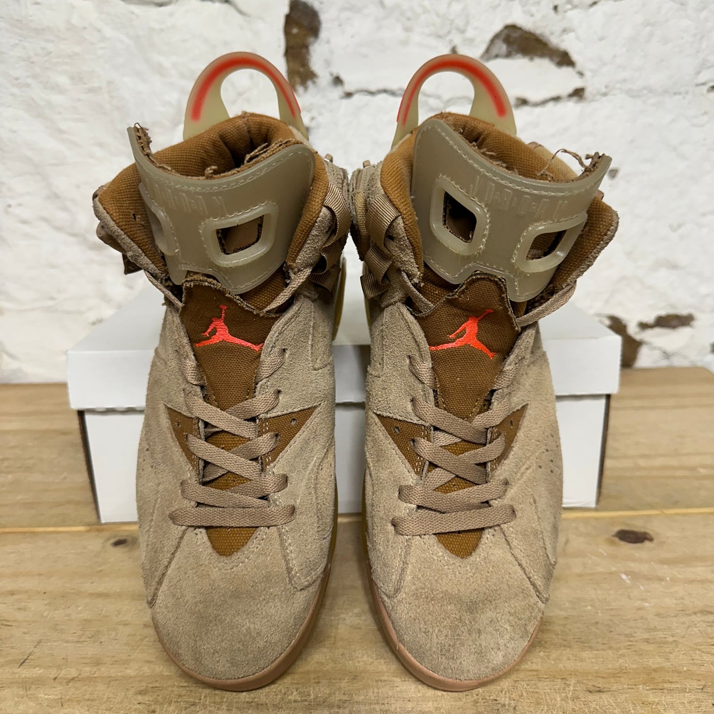 Air Jordan 6 Travis Scott British Khaki Sz 9