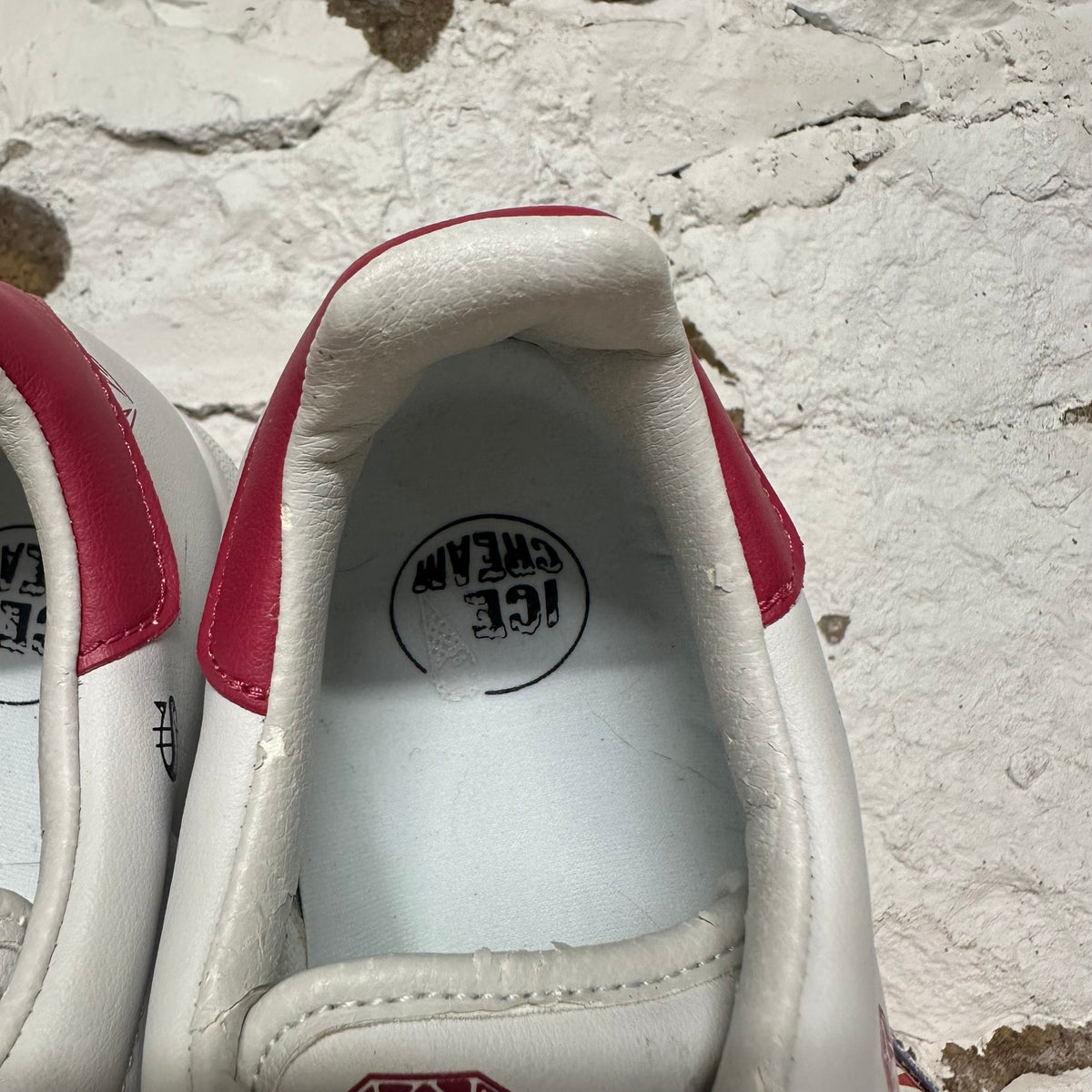 Ice Cream White Low Top Sz 10 DS