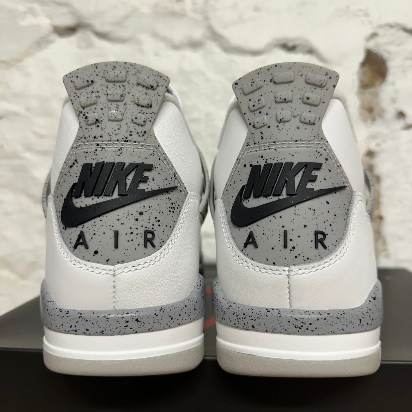 Air Jordan 4 White Cement (2025) Sz 10 DS