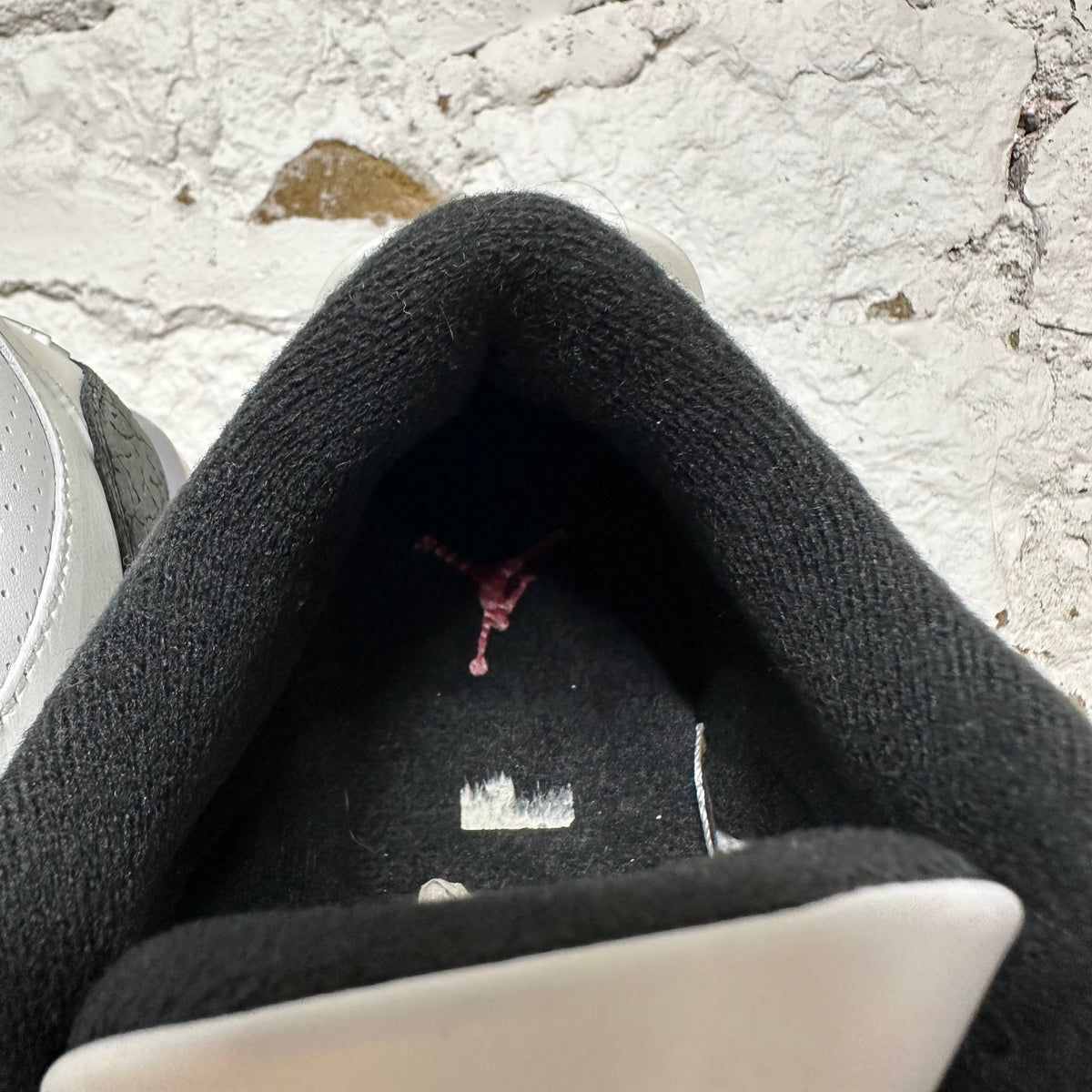 Air Jordan 3 Cement Grey Sz 7Y