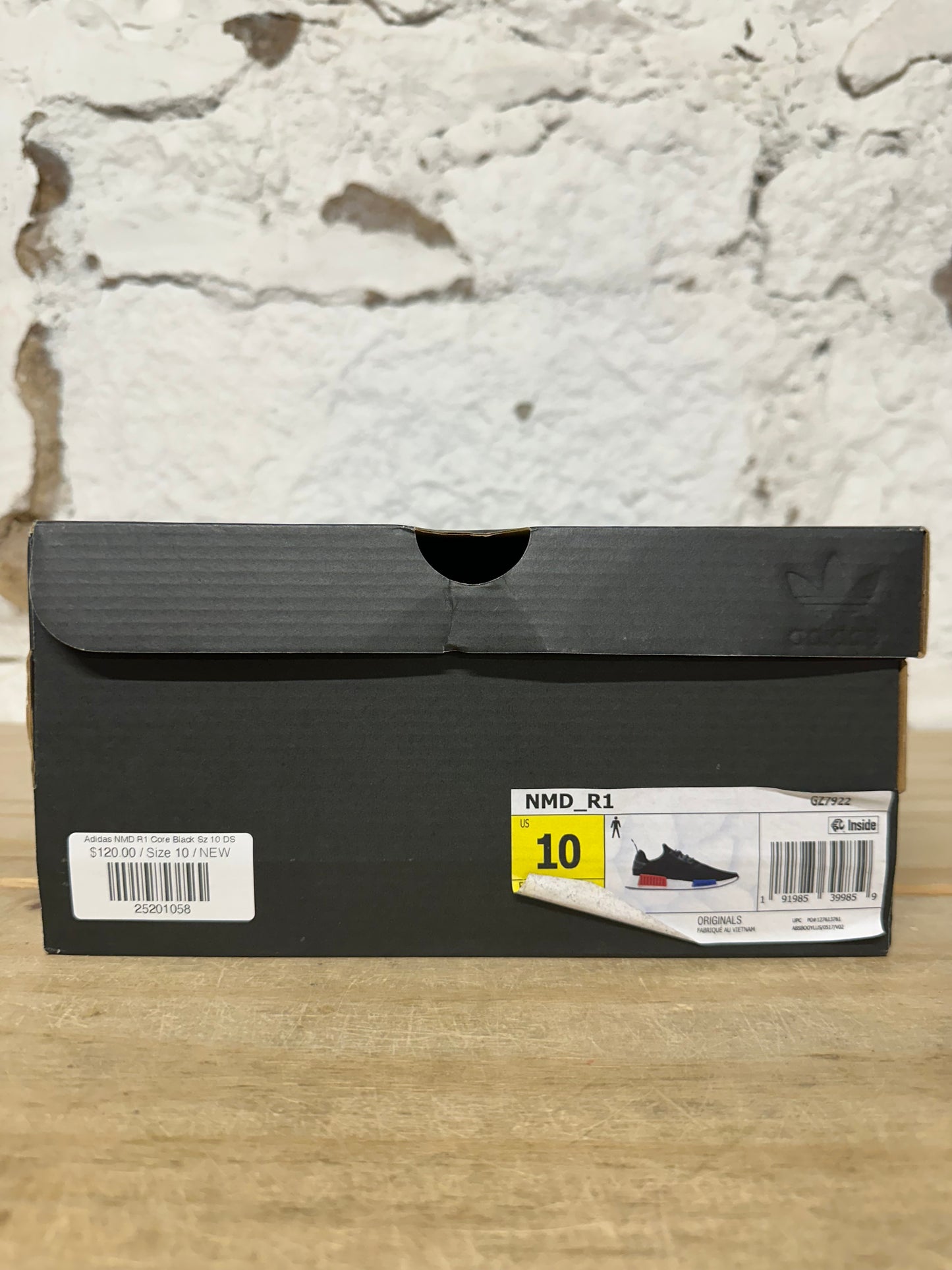 Adidas NMD R1 Core Black Sz 10 DS