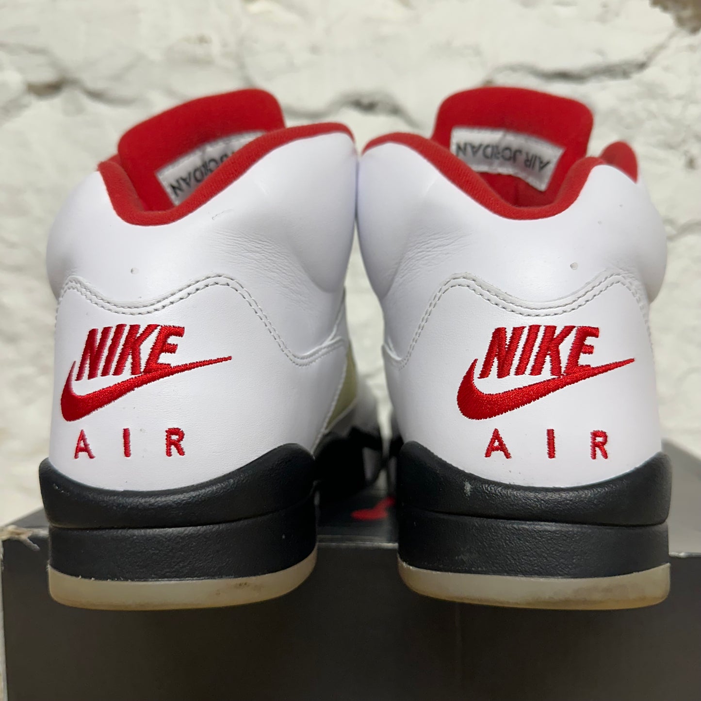 Air Jordan 5 Fire Red Silver Tongue (2020) Sz 10