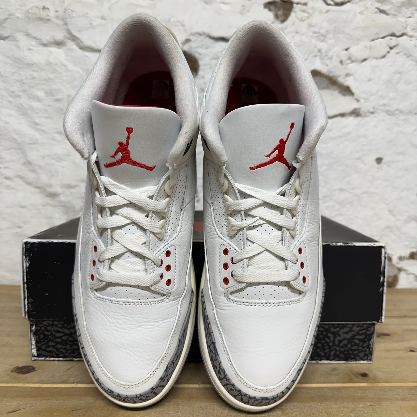 Air Jordan 3 White Cement Reimagined Sz 11.5