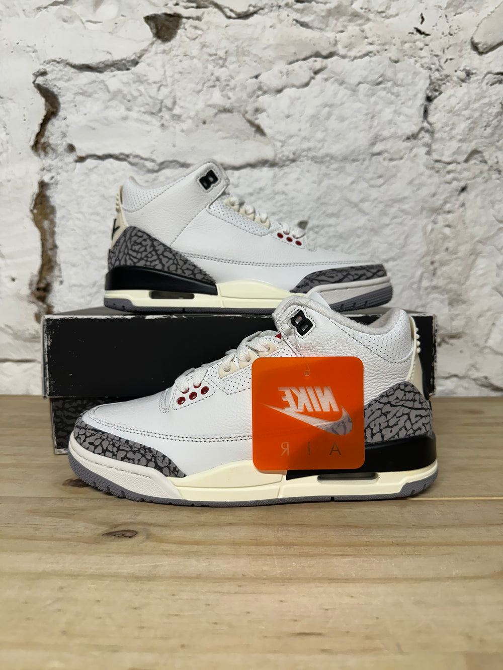 Air Jordan 3 Reimagined Sz 4.5 DS