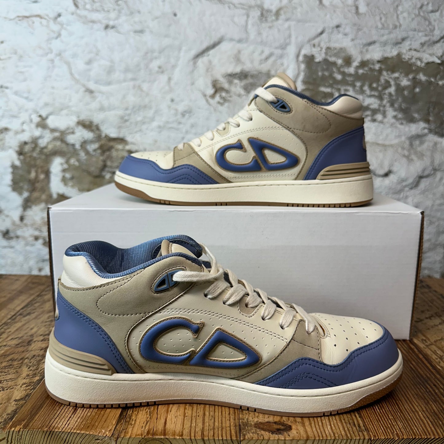 Dior B57 Mid Blue Beige White Sneaker Sz 7 (40)