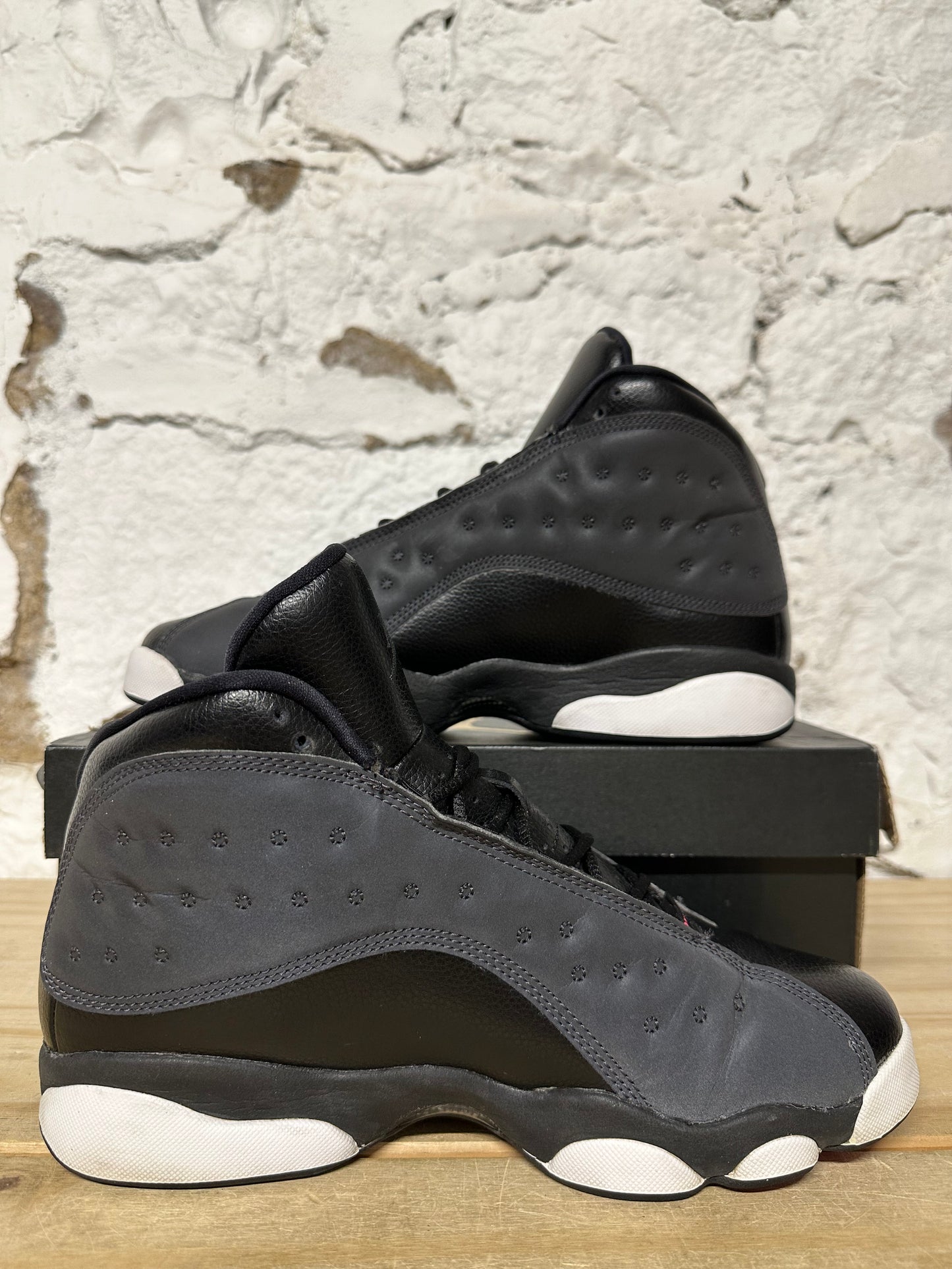 Air Jordan 13 Hyper Pink Sz 8.5Y