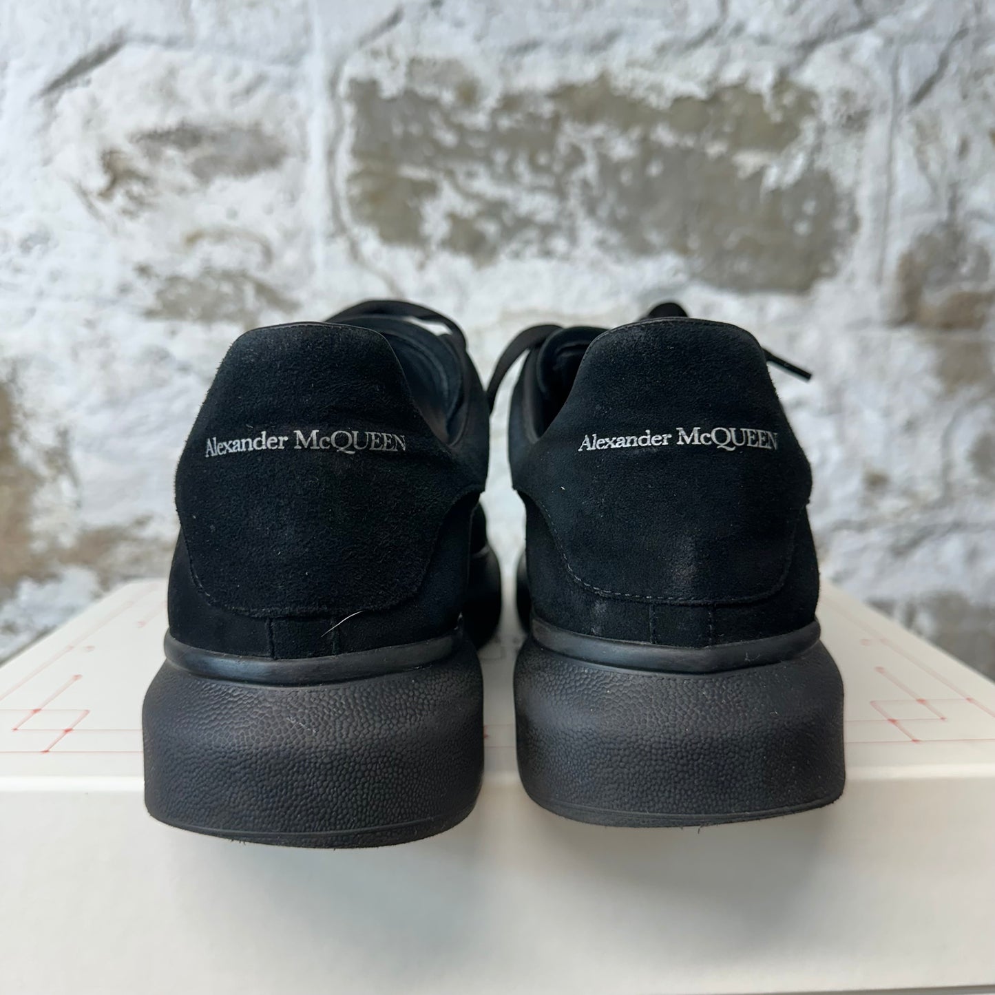 Alexander Mcqueen Triple Black Suede Sneaker Sz 9 (42)