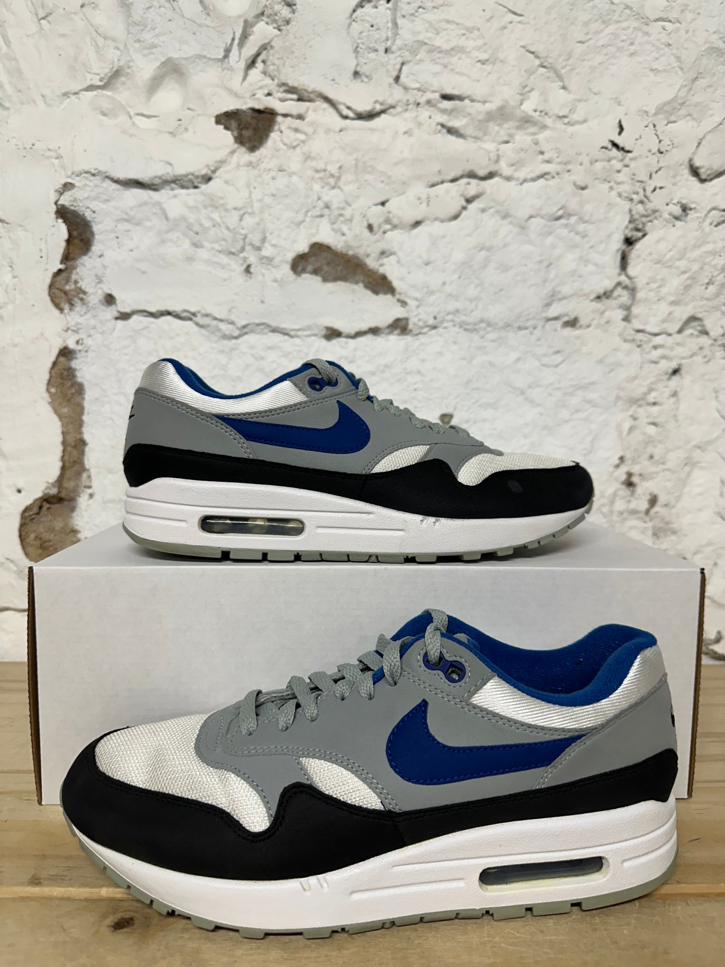 Nike Air Max 1 Gym Blue Sz 8