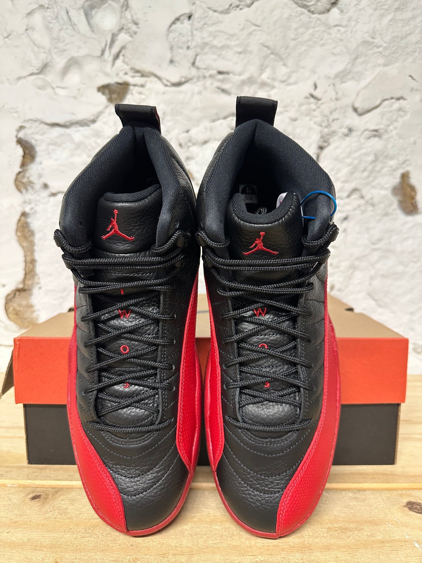 Air Jordan 12 Flu Game Sz 12 DS