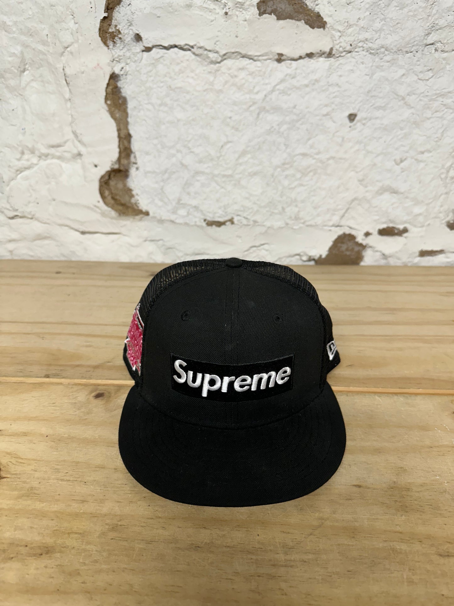 Supreme Summer Season Fitted Black Sz 7.5