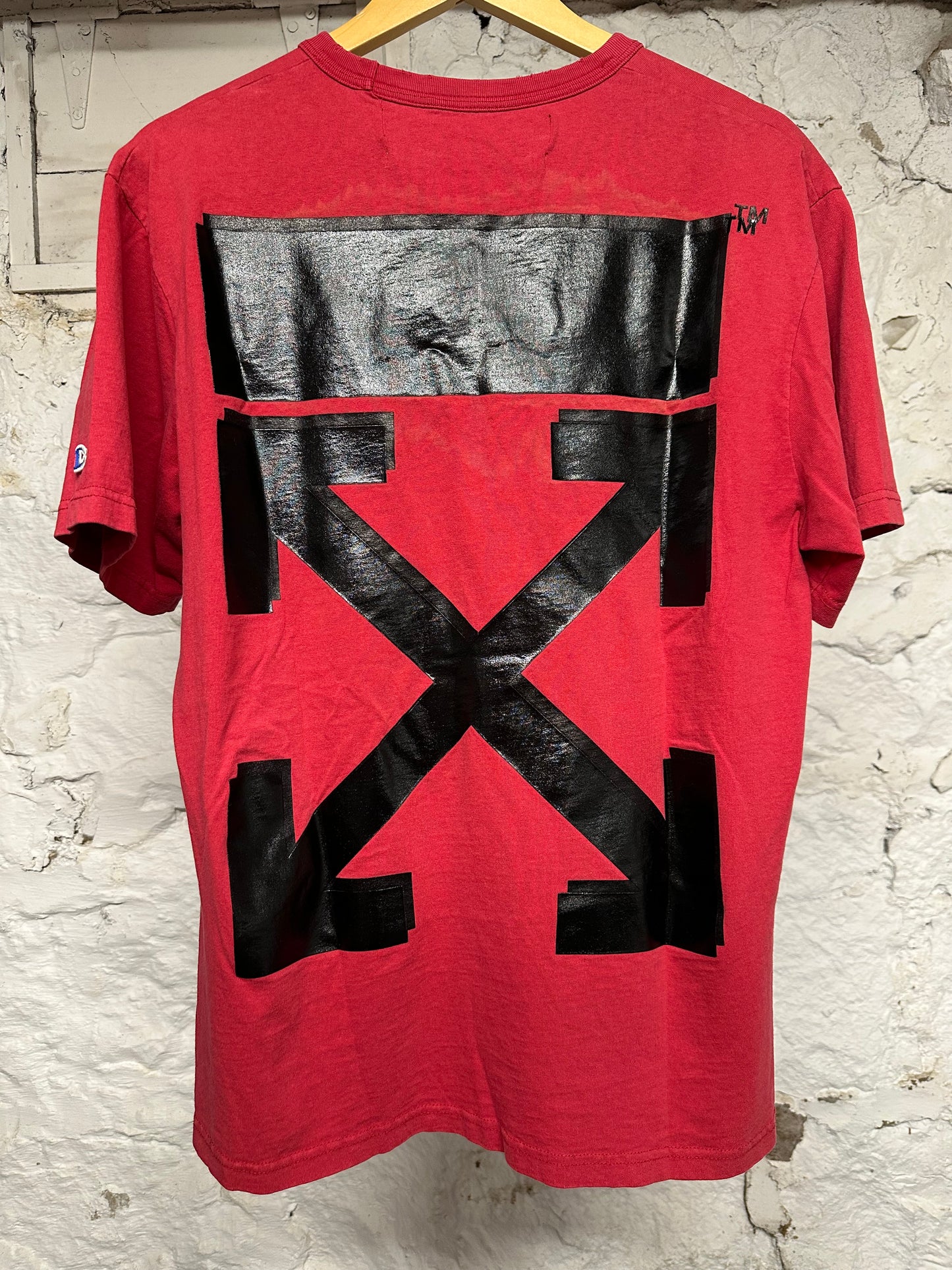 Off White Champion Red T-Shirt Sz M