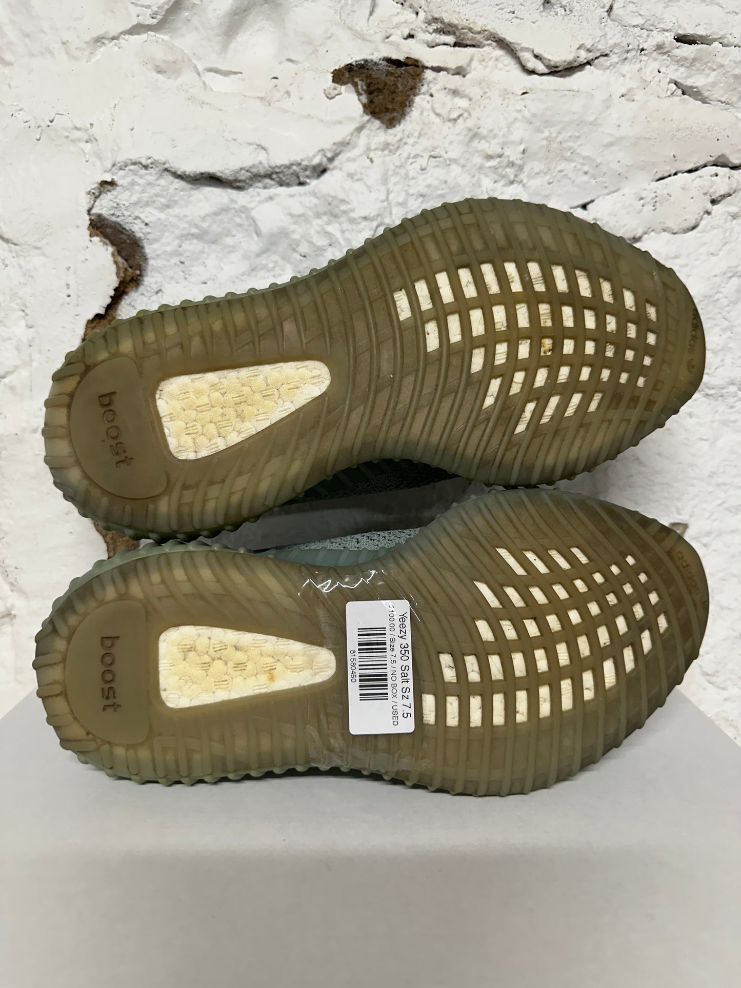 Yeezy 350 Salt Sz 7.5